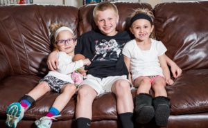 Siblings – 1 (3)